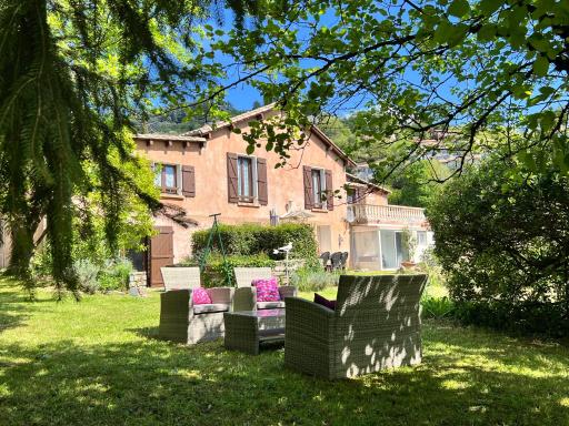 La Charmante - Housity