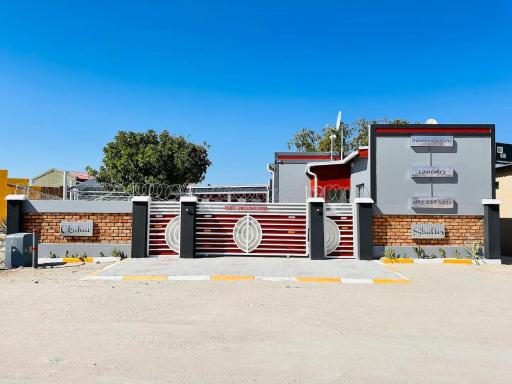 Okahao Studios Self-Catering - Housity