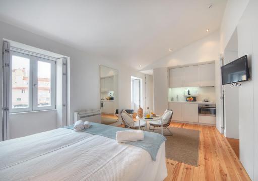 Canaan Lifestyle Apartments Lisbon Combro 77 2I by Get Your Stay - Housity