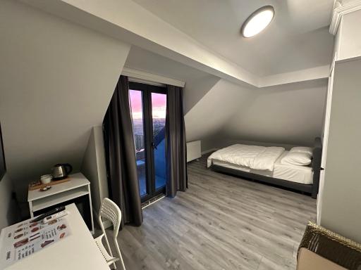 Aslan Airport Hotel - Housity