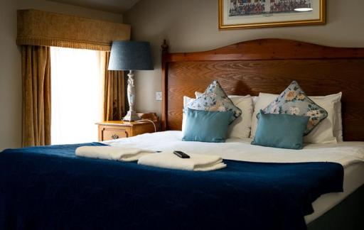 The Atherstone Red Lion Hotel - Housity