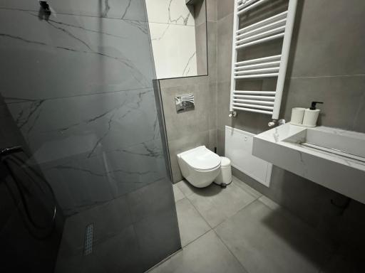 Gigi Apartment by eluxory - Housity