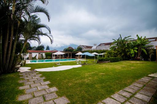 Yes Please! Hostel - Housity