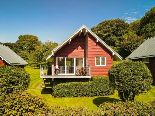 Ta Mill Cottages & Lodges - Meadowview Chalet 3 - Housity