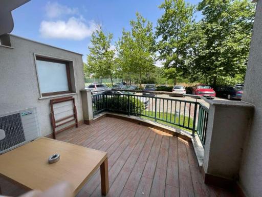 private apartments in Emerald - Housity