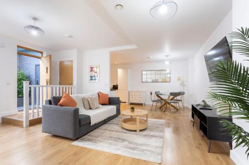 1 Bed Apartment - Redhill Central, Surrey, Gatwick #4 - Housity