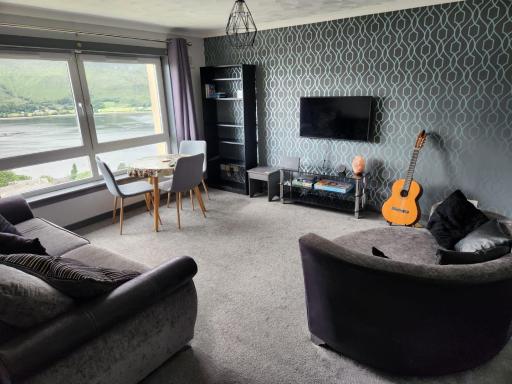 Ross Place Apartment - Housity