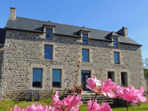Céshap - Chambres d'hôtes avec Jacuzzi - Housity