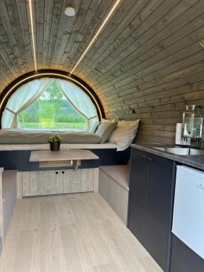 Dreamy Barrel - Housity