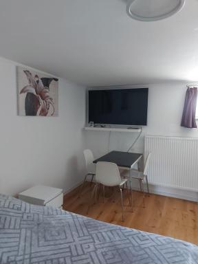 Zimmer in direkter Nähe zu Basel - Housity