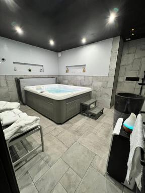Chambre privatif spa - Housity
