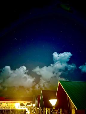 ADIL WATERHOUSE RESORT - Housity