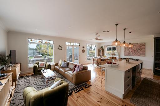 SULTANA - Maximalist Accommodation - Housity