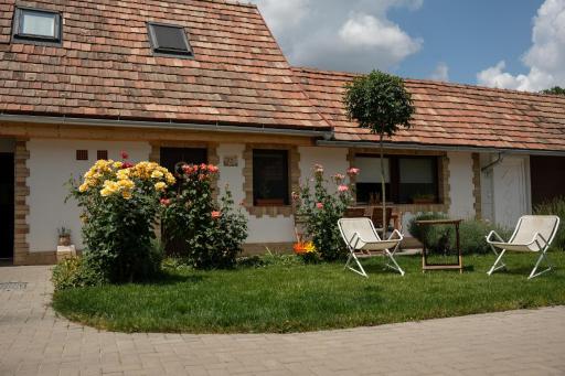 Zsófi Vendégház - Housity