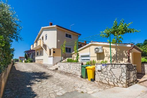 Apartment & Studio Gortan Ferienwohnung Marcana, Pula, Istria Istrien - Housity