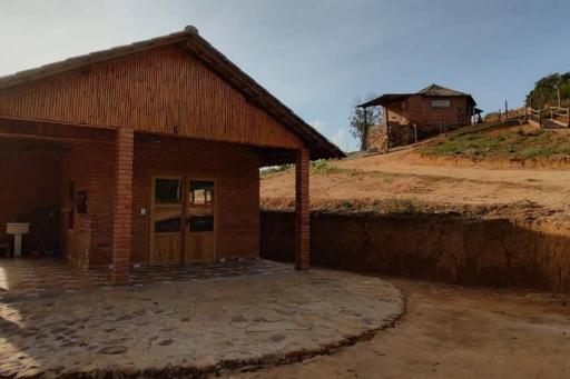 Casa com Varanda na Natureza - Housity
