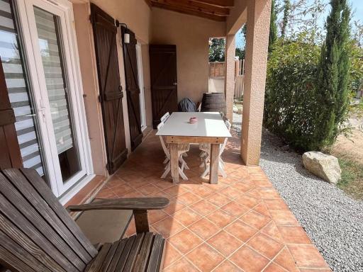 Rez de villa bordure Ajaccio - Housity