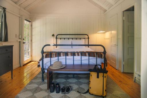 Johnson\'s Beach Cabins and Campground - Housity