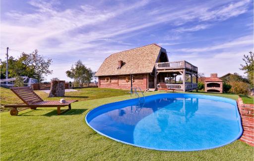 Lovely Home In Popovaca - Housity