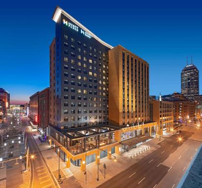 Hyatt Place Indianapolis Downtown - Housity