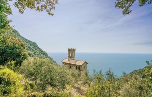 Villa La Torre - Housity