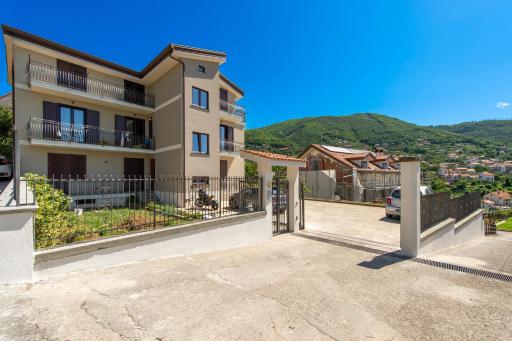 Nuovi Orizzonti Agerola - Housity