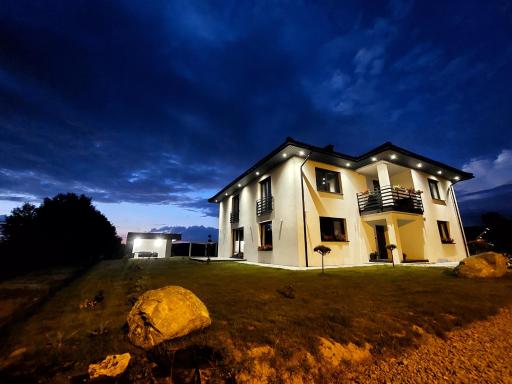 Noclegi Sunny House - Housity