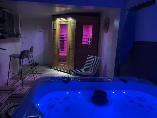 Zen House New Spa & Sauna - Housity