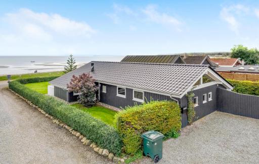 Holiday Home Bjert 45 - Housity