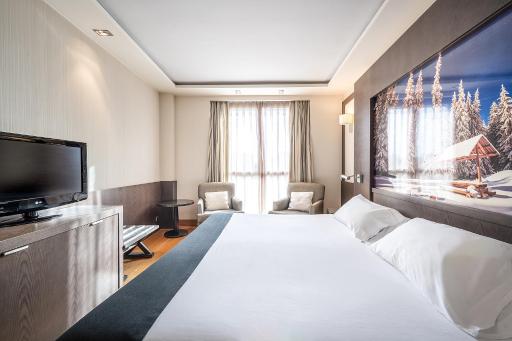 Hotel Nelva - Housity