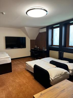 New York Pension - Housity