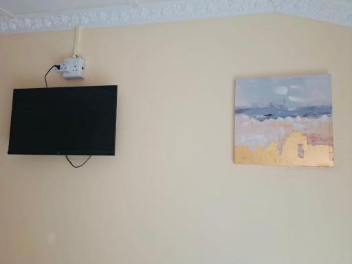 Olebone_C-rane Lodge - Hizvo