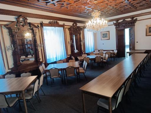 Penzion na zámku Bartošovice - Housity