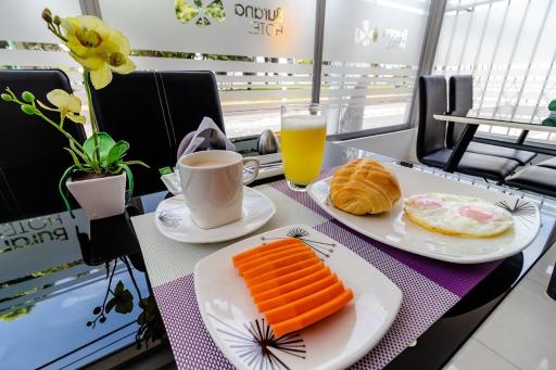 Hotel Burana - Housity