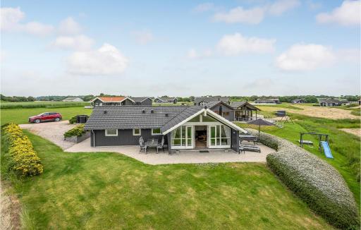 Three-Bedroom Holiday Home In Nordborg - Housity