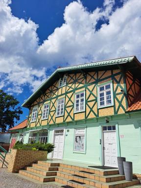 Dom Gościnny - Housity