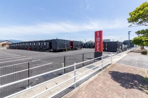 HOTEL R9 The Yard Omura - Housity