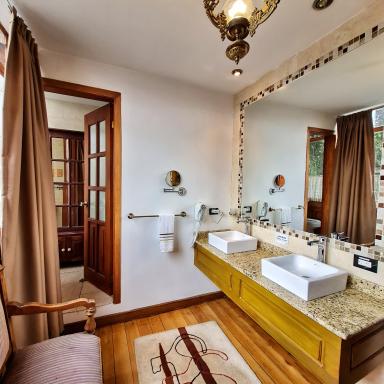 Hotel Boutique Casa San Marcos - Housity