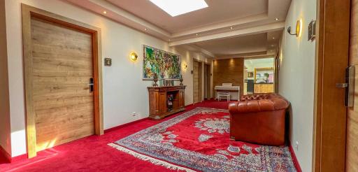 Bad Resort - Housity