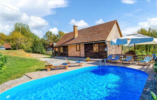 Three-Bedroom Holiday Home In Ribnik - Housity