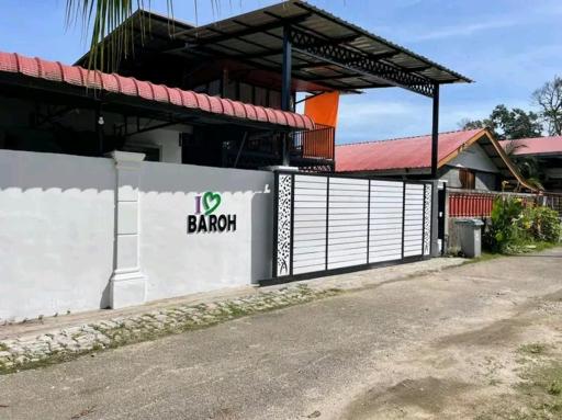 Baroh Homestay - Housity