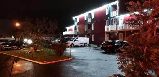 Brit Hotel Essentiel Albi Parc des Expos - Housity