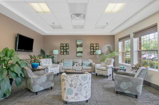 The Landmark Inn - Housity
