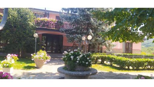 L’agrifoglio - Housity