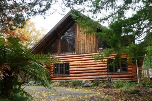 Ruapehu Log Lodge - Housity