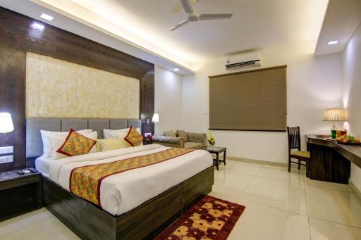 Hotel Park Tree IGI Airport By Unit Of Prithvi Palace - Housity