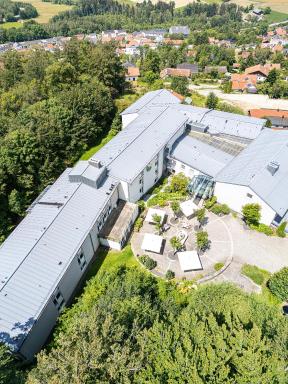 ACHAT Hotel Karoli Waldkirchen - Housity