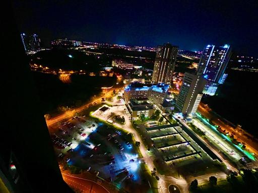 Legoland-Happy Wonder Love Suite-Elysia- Max8pax-with Garden-Pool view - Housity