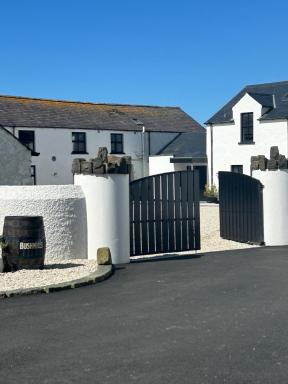 Bayview Farm Holiday Cottages - Housity