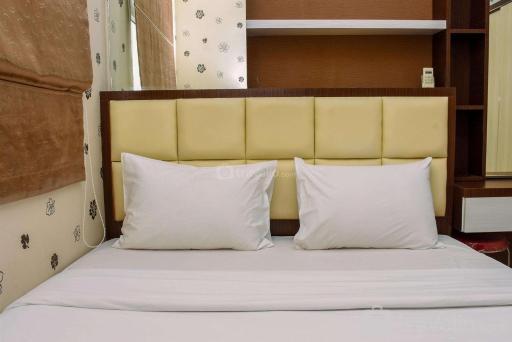 Comfortable and Strategic 2BR at Green Pramuka City Apartment By Travelio - Housity